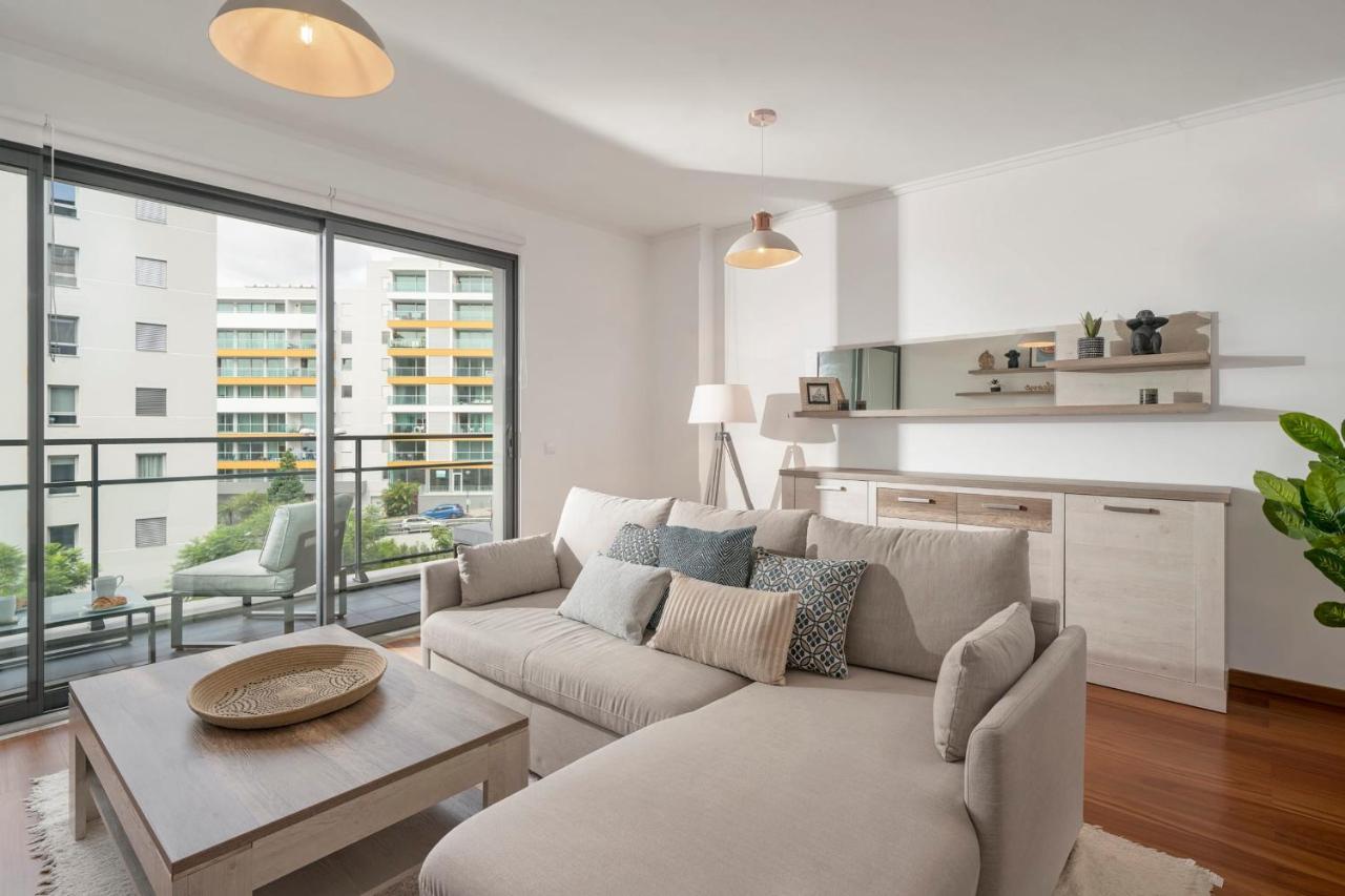 Piornais Residence I By An Island Apart ฟุงชาล ภายนอก รูปภาพ