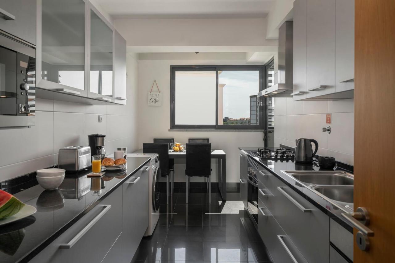Piornais Residence I By An Island Apart ฟุงชาล ภายนอก รูปภาพ